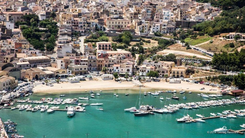 Case Vacanze Nonna Nick Castellammare del Golfo Exterior photo